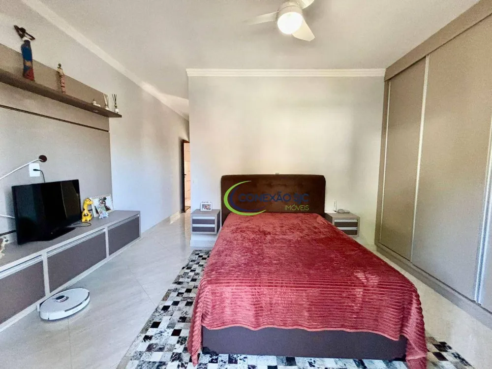 Sobrado, 3 quartos, 300 m² - Foto 11