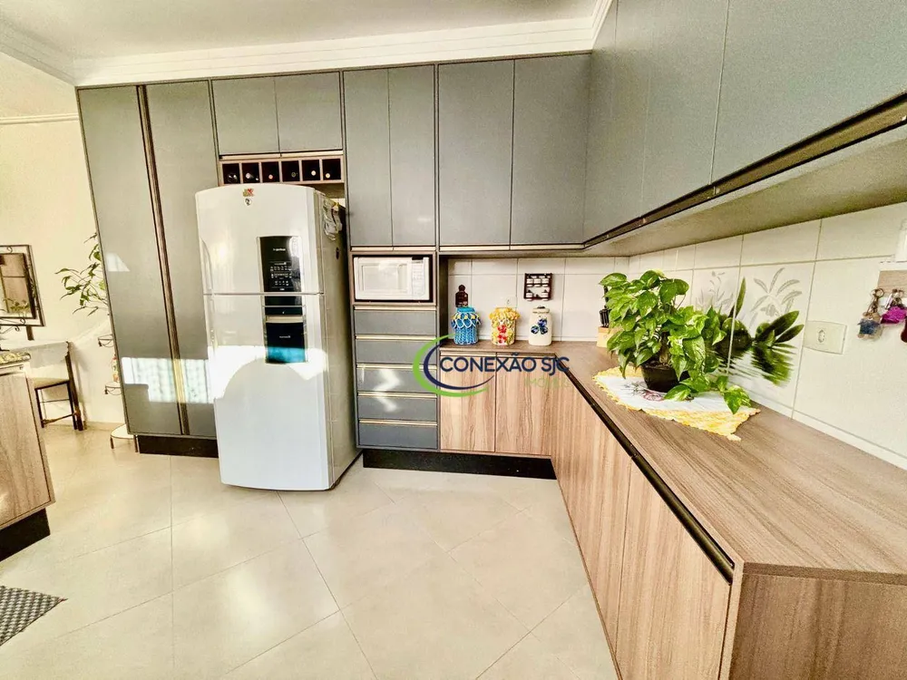 Sobrado, 3 quartos, 300 m² - Foto 6