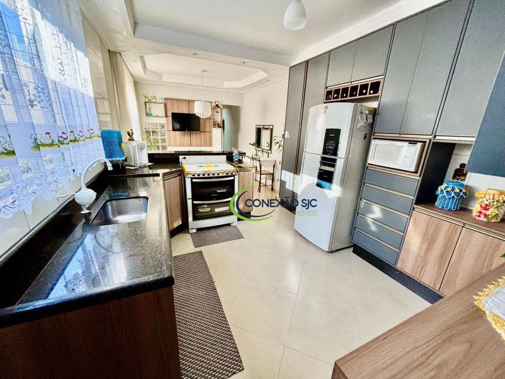 Sobrado, 3 quartos, 300 m² - Foto 3