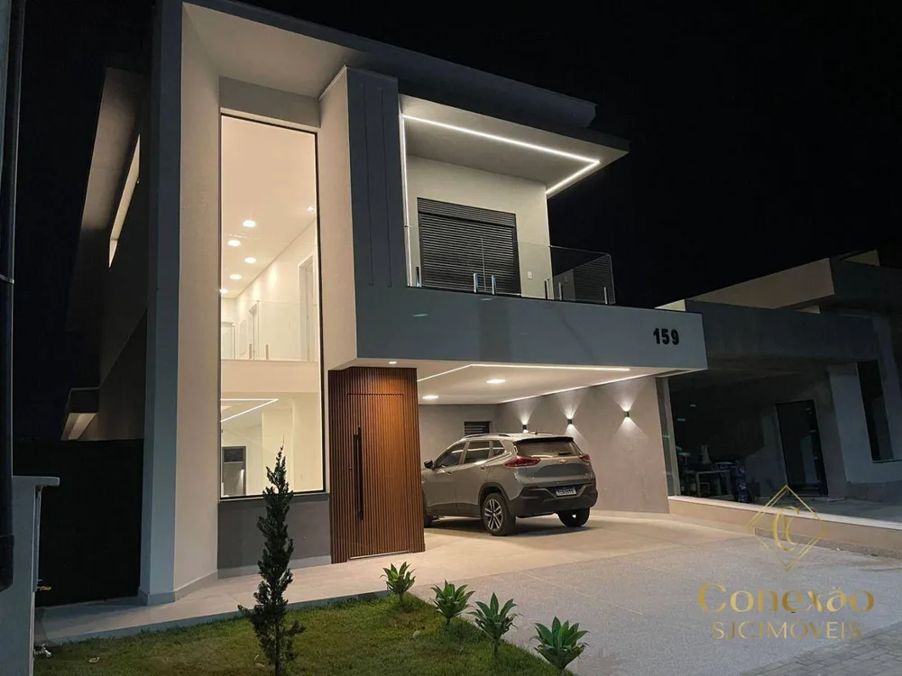Sobrado, 3 quartos, 218 m² - Foto 1