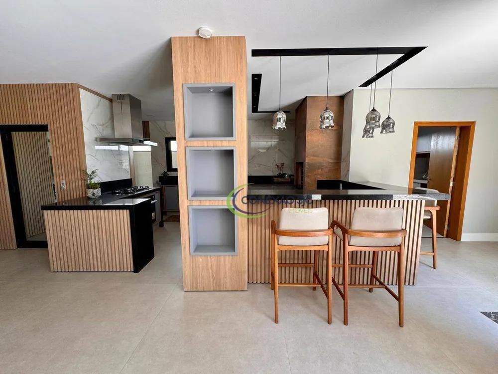 Sobrado, 5 quartos, 480 m² - Foto 1