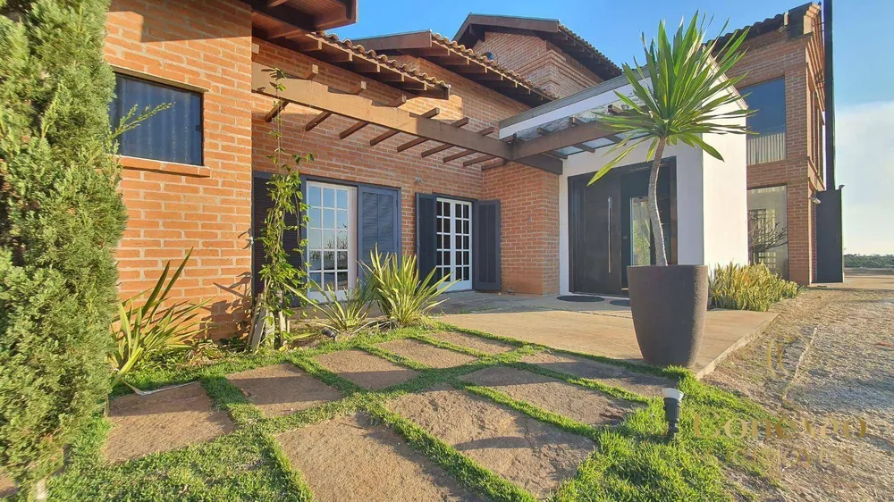 Casa, 5 quartos, 3000 m² - Foto 1