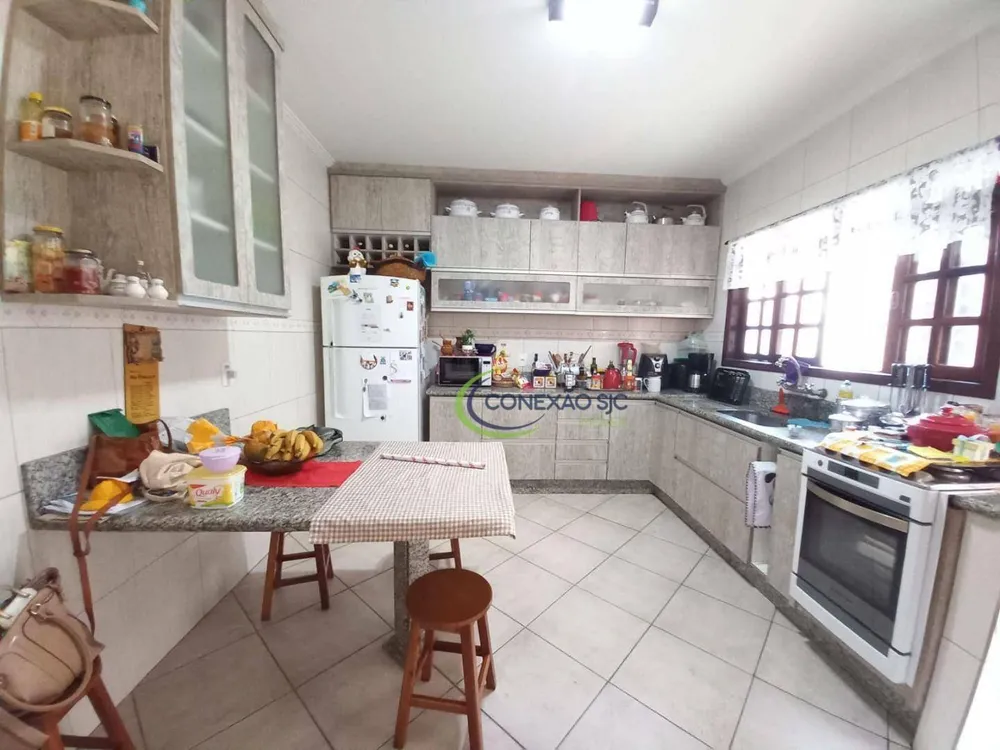 Sobrado, 4 quartos, 222 m² - Foto 6