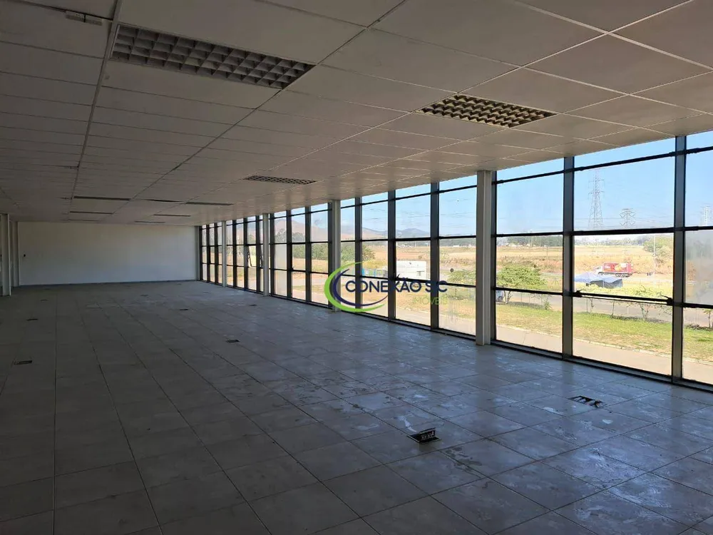 Depósito-Galpão, 16000 m² - Foto 1