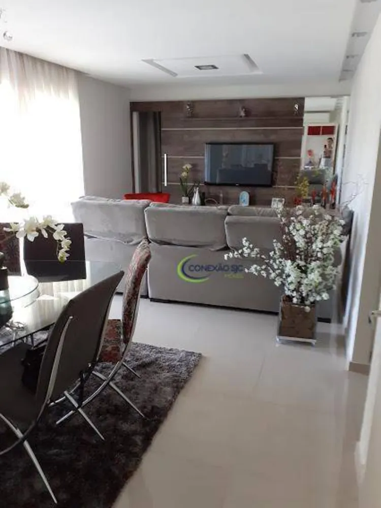 Apartamento, 4 quartos, 190 m² - Foto 1