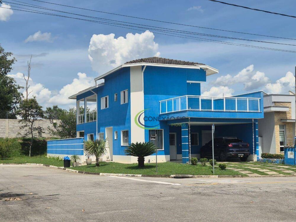 Sobrado, 3 quartos, 242 m² - Foto 1