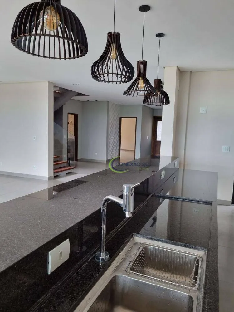 Sobrado, 4 quartos, 382 m² - Foto 2