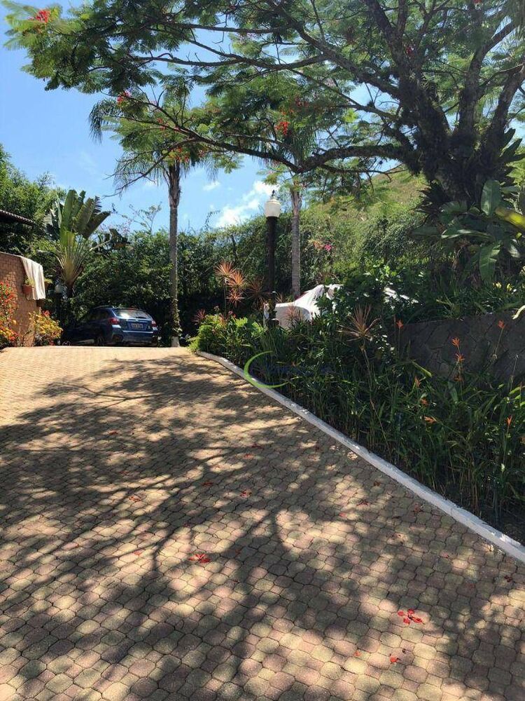 Sobrado, 9 quartos, 533 m² - Foto 4