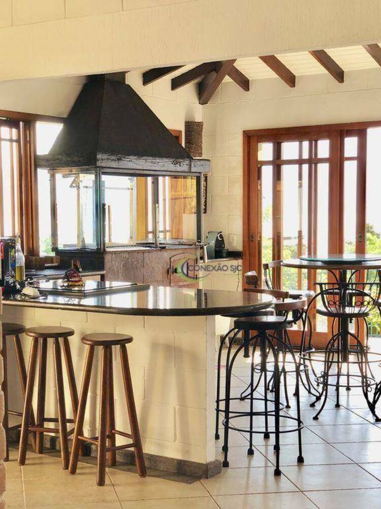 Sobrado, 9 quartos, 533 m² - Foto 11