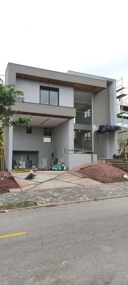 Sobrado, 4 quartos, 310 m² - Foto 1