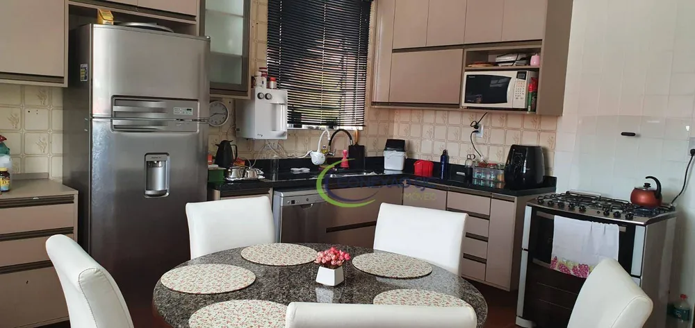 Sobrado, 3 quartos, 375 m² - Foto 8