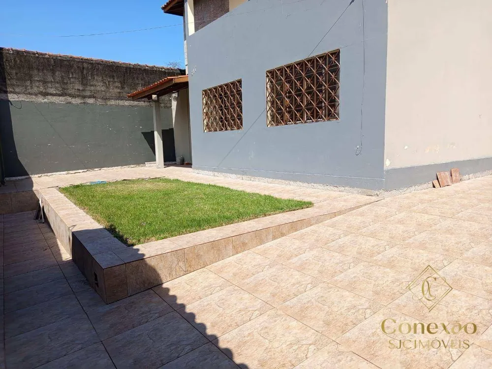 Sobrado, 3 quartos, 212 m² - Foto 1