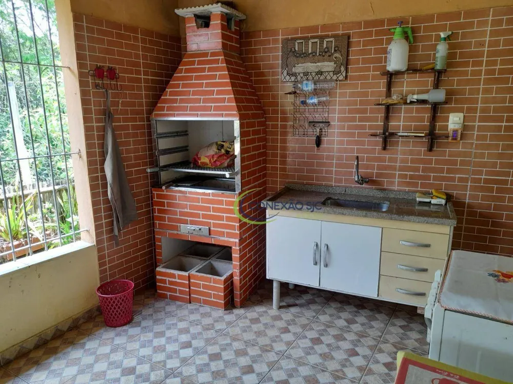 Casa, 3 quartos, 165 m² - Foto 2