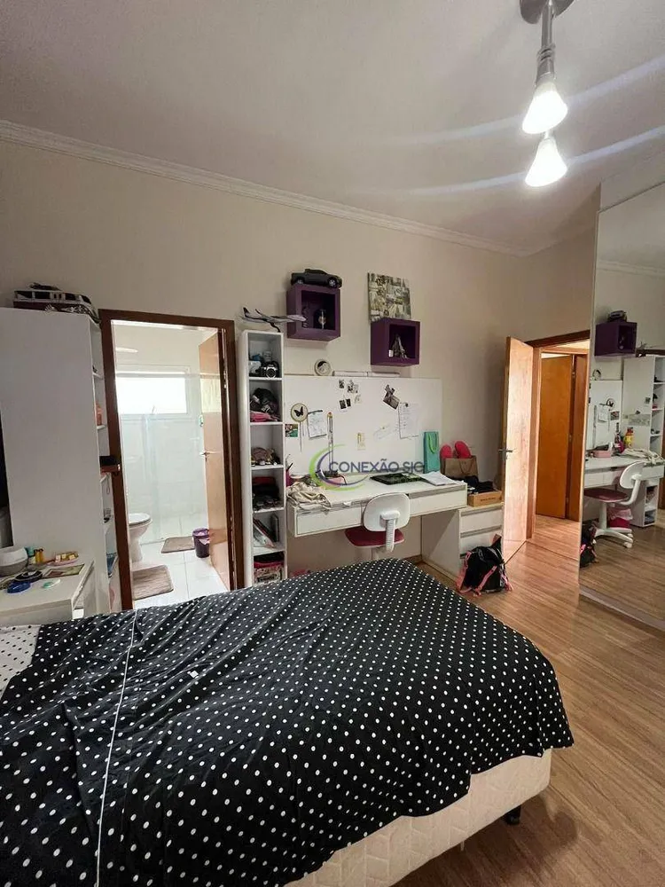 Sobrado, 3 quartos, 240 m² - Foto 6