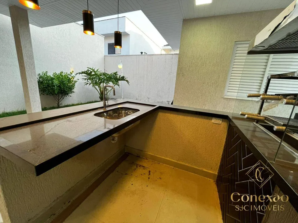 Sobrado, 3 quartos, 248 m² - Foto 4