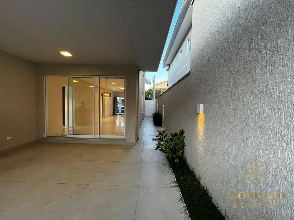 Sobrado, 3 quartos, 248 m² - Foto 2