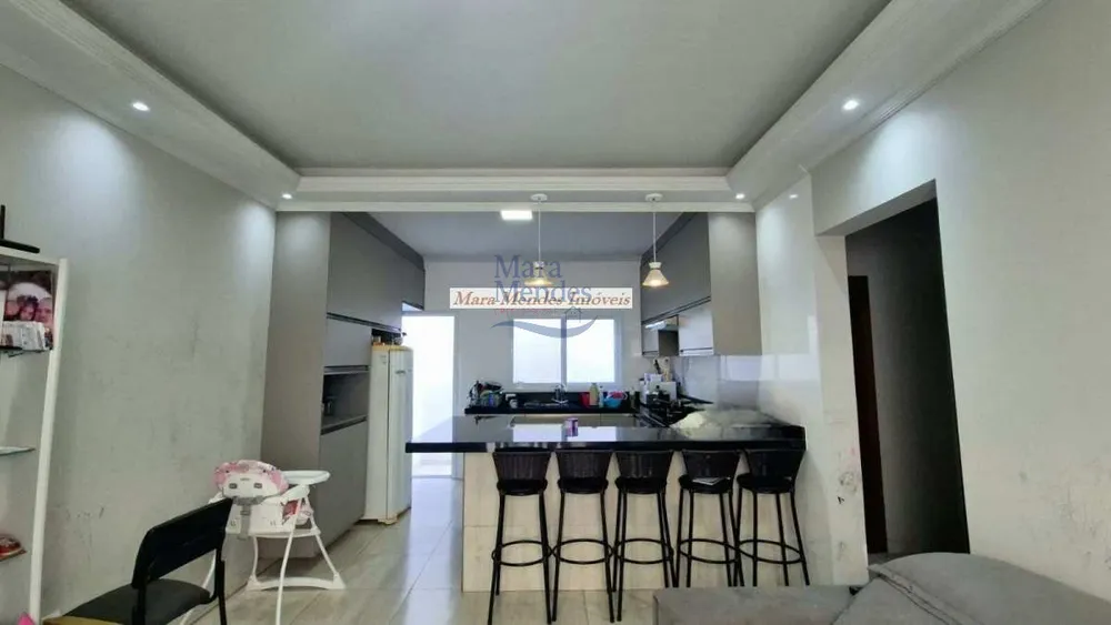 Casa, 2 quartos, 72 m² - Foto 1