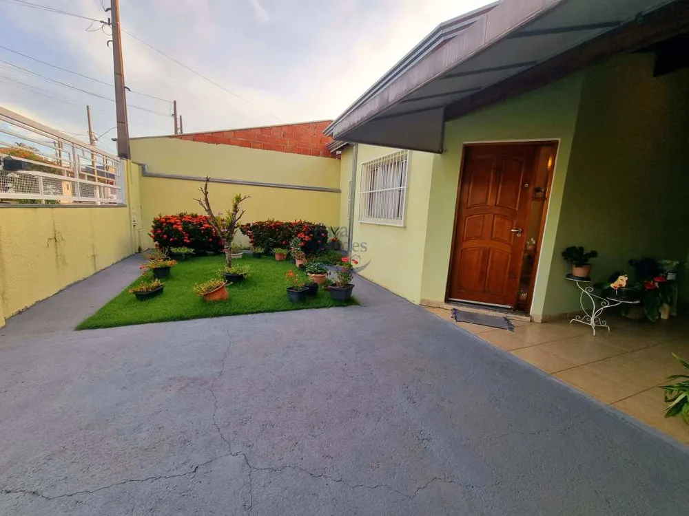 Casa, 3 quartos, 98 m² - Foto 1