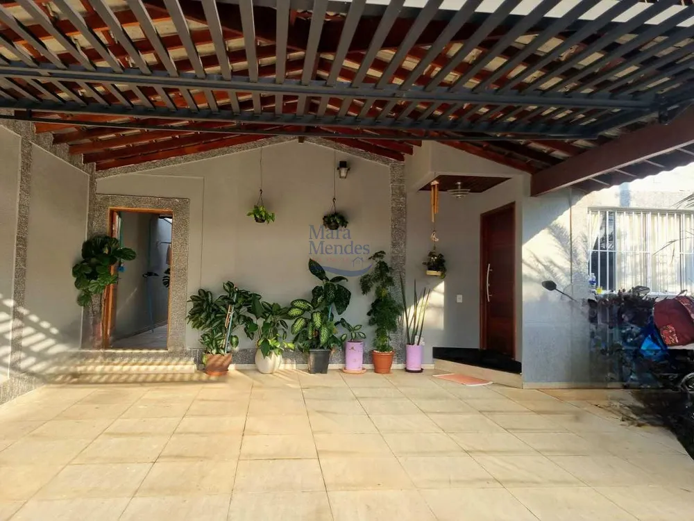 Casa, 3 quartos, 200 m² - Foto 1
