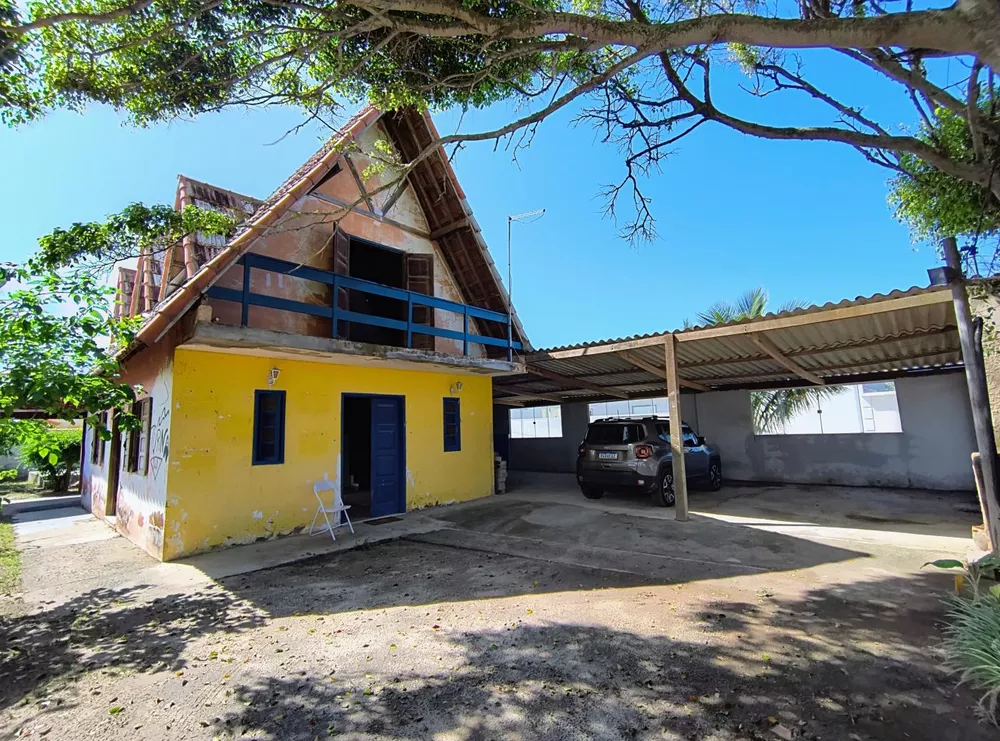 Casa à venda com 4 quartos, 450m² - Foto 1