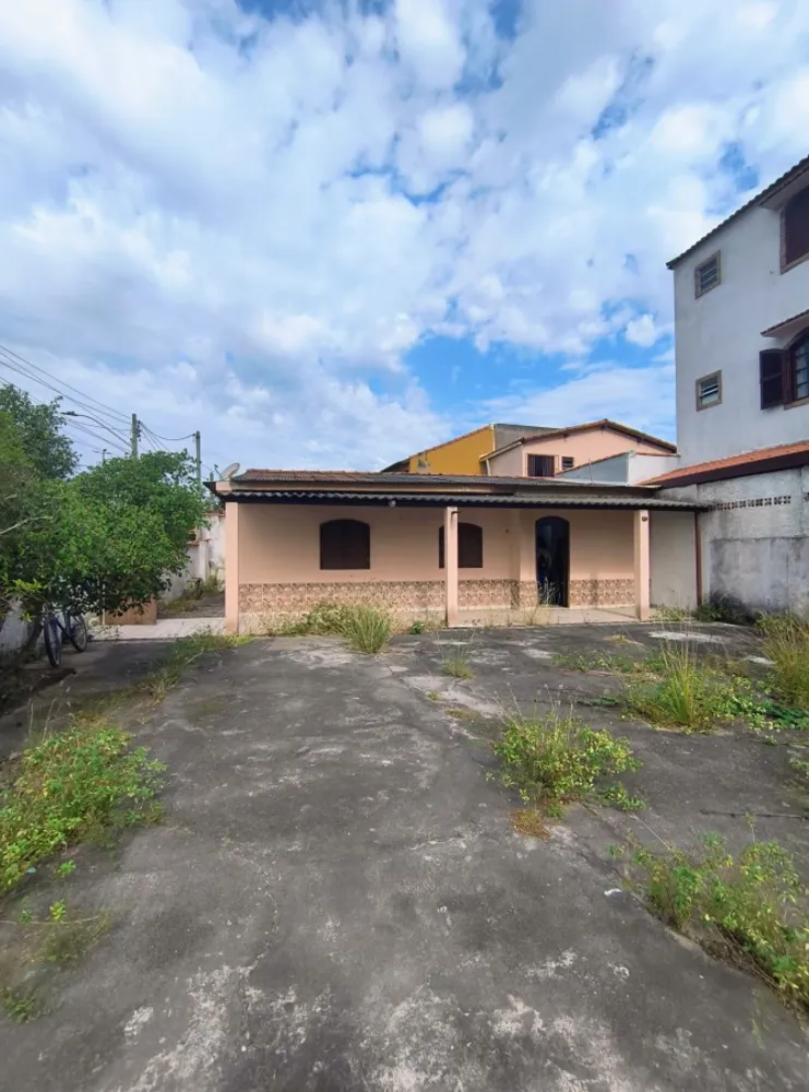 Casa, 3 quartos, 282 m² - Foto 1