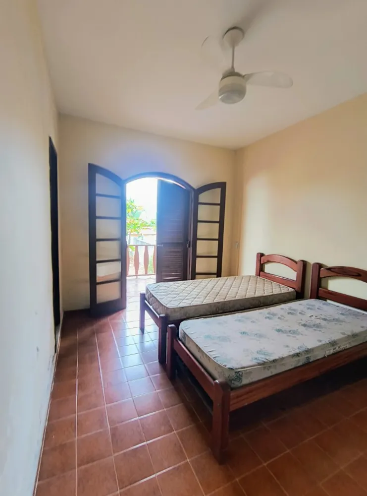 Casa, 6 quartos, 900 m² - Foto 1