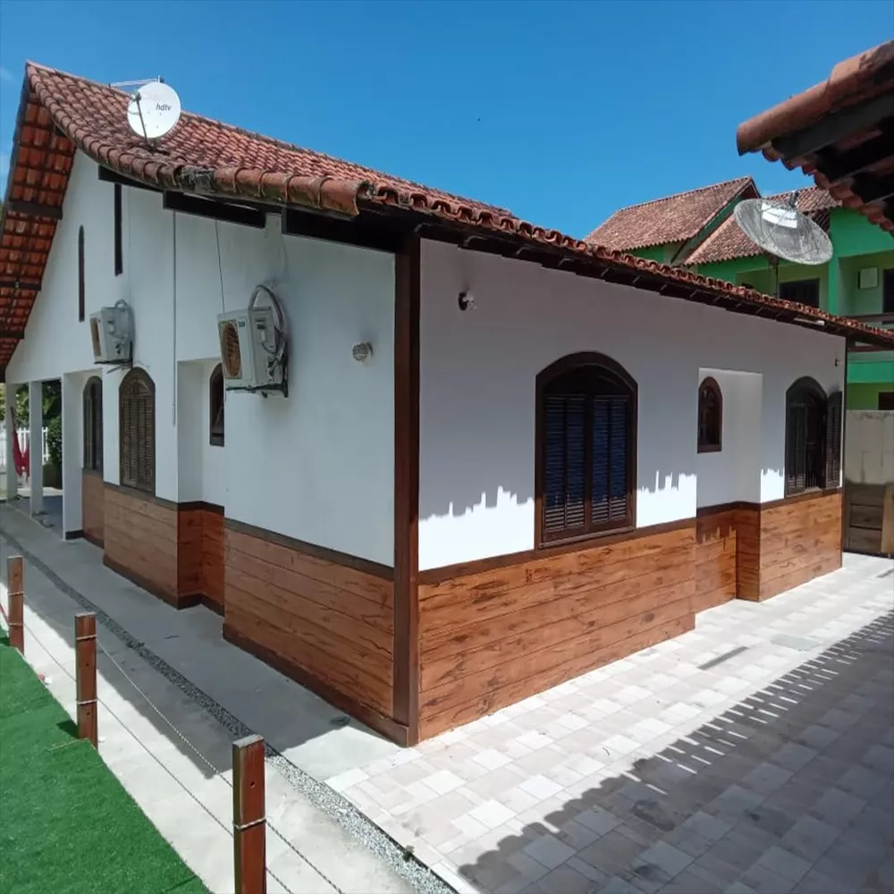 Casa à venda com 4 quartos, 600m² - Foto 1