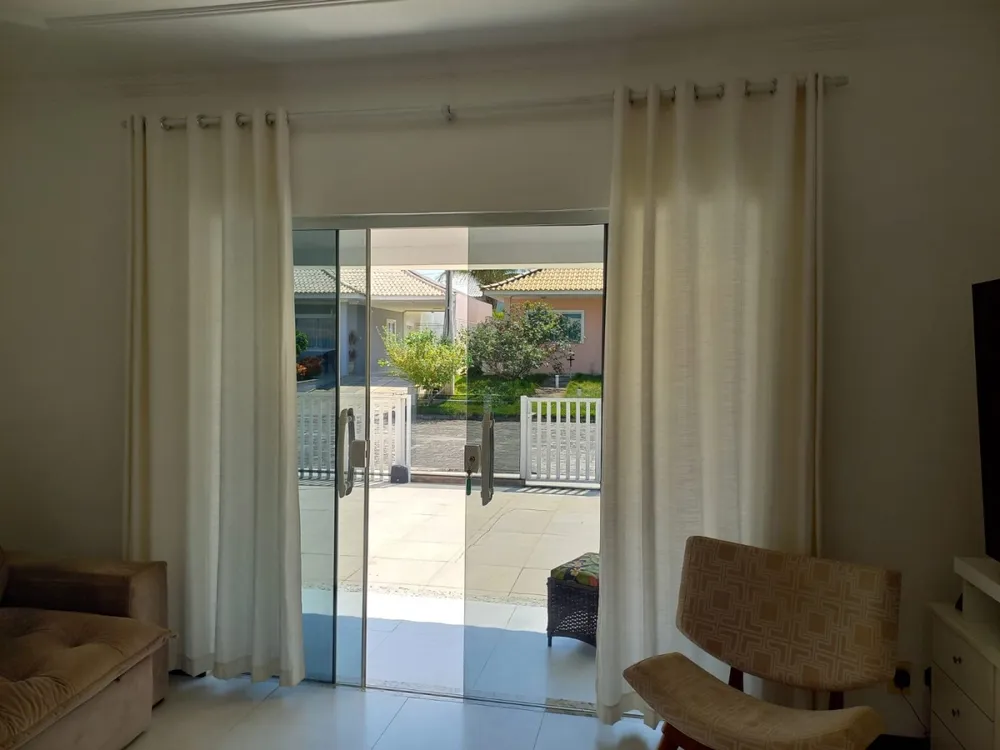 Casa, 3 quartos, 315 m² - Foto 4