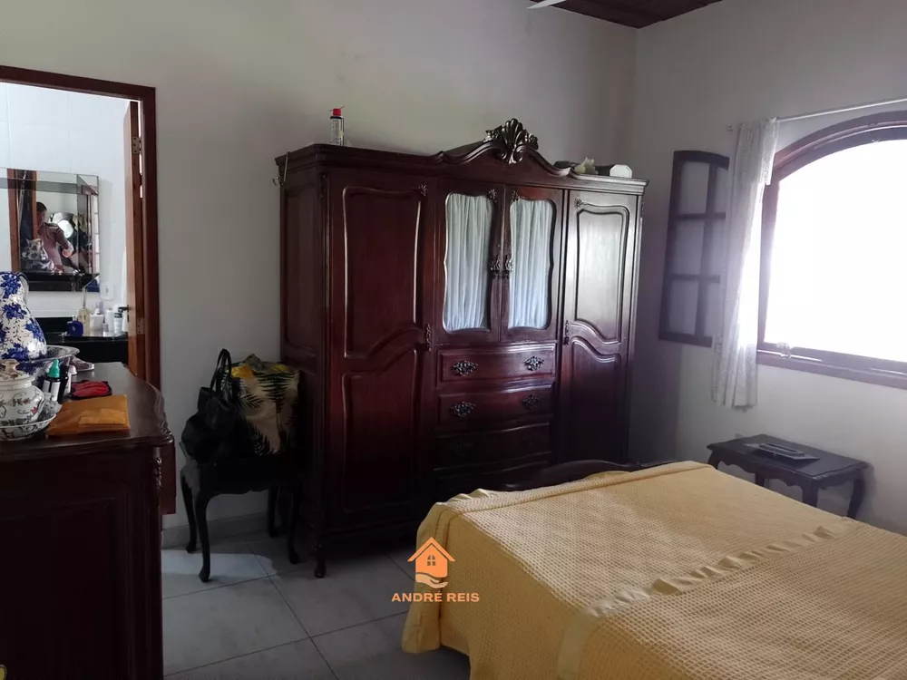 Casa à venda com 5 quartos, 900m² - Foto 4