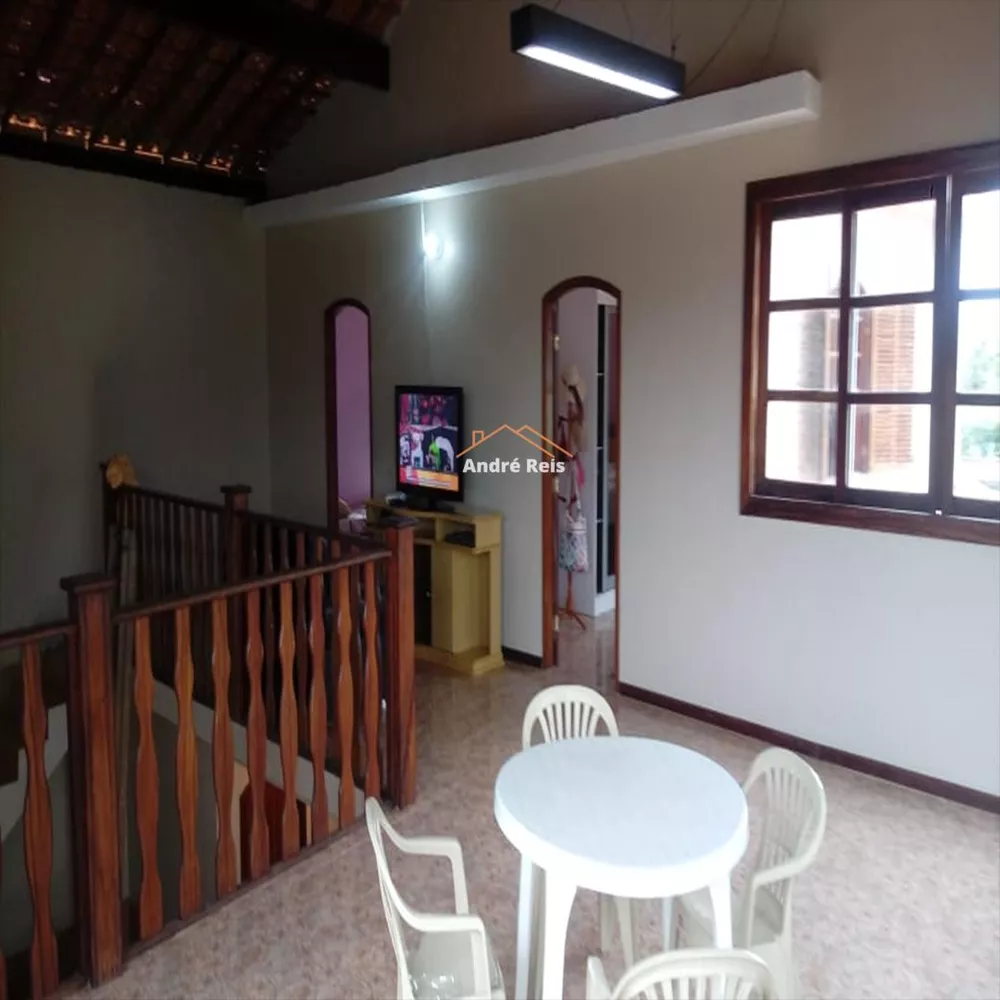 Casa, 3 quartos, 465 m² - Foto 1