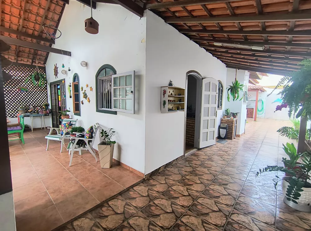 Casa, 2 quartos, 252 m² - Foto 1
