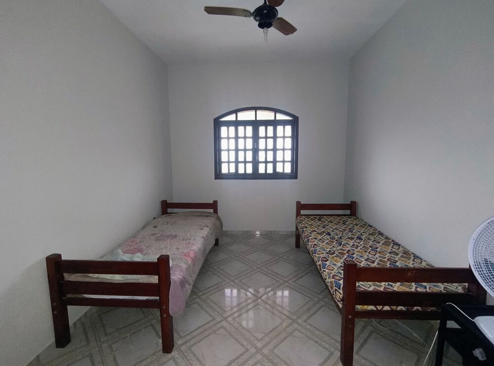 Casa à venda com 3 quartos, 480m² - Foto 2