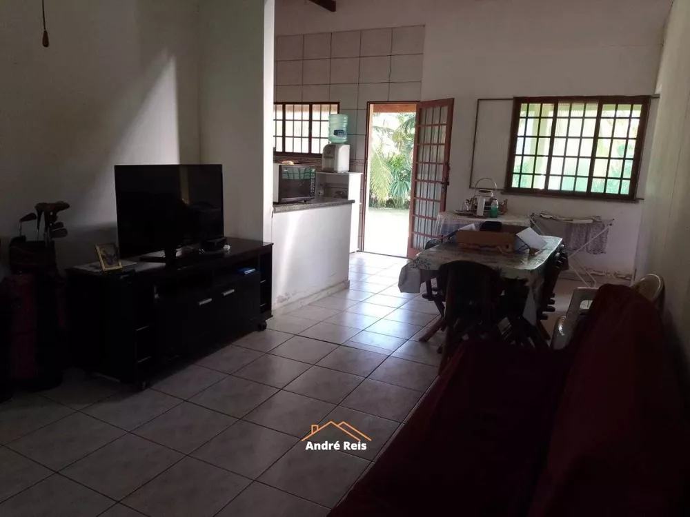 Casa à venda com 3 quartos, 5300m² - Foto 3