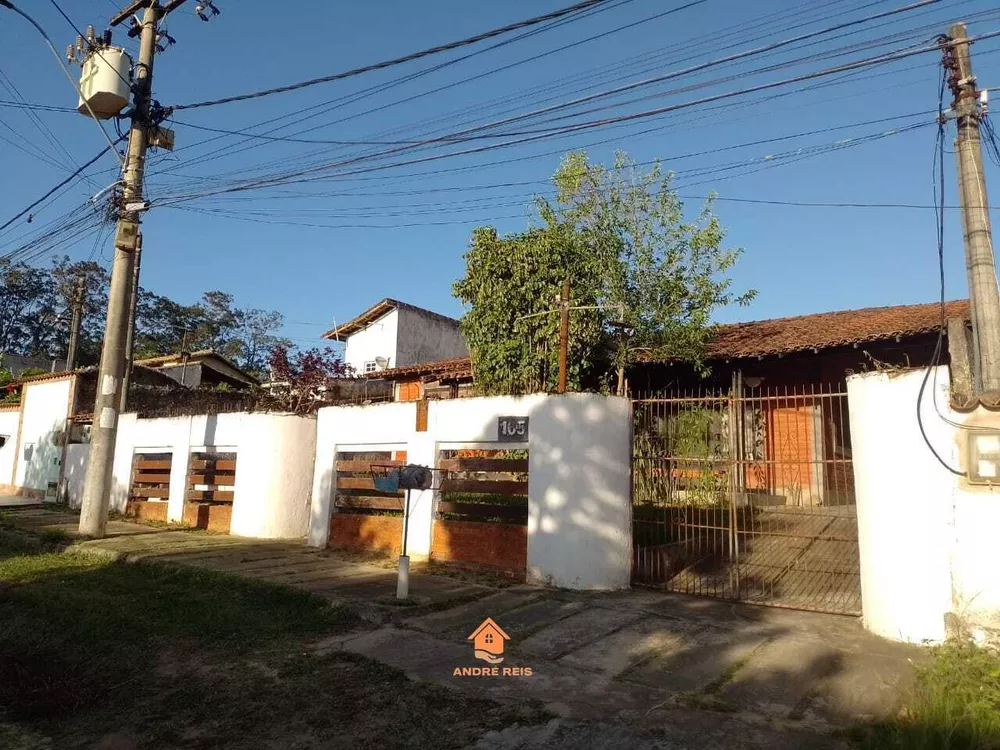 Casa à venda com 2 quartos, 450m² - Foto 2