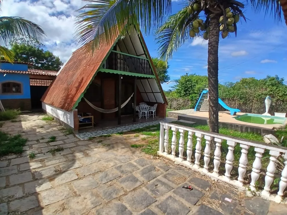 Casa, 2 quartos, 322 m² - Foto 1