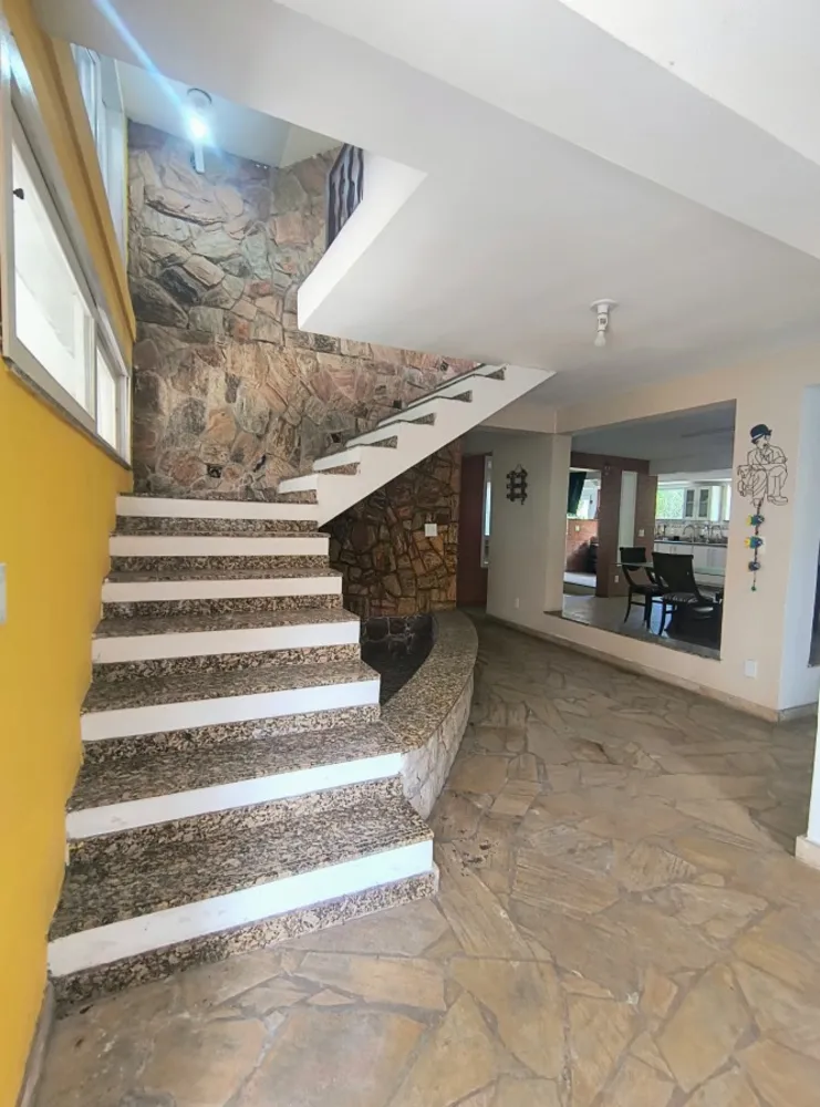 Casa, 6 quartos, 1800 m² - Foto 19