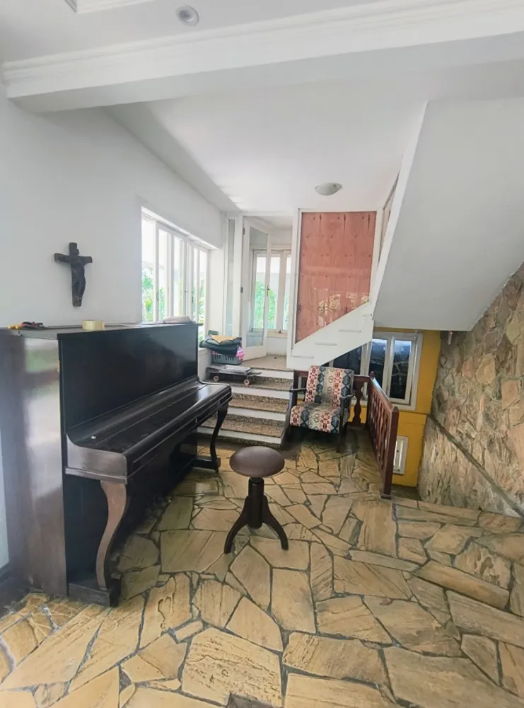 Casa, 6 quartos, 1800 m² - Foto 21