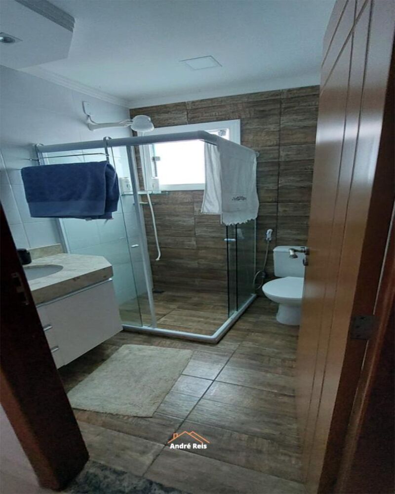 Casa à venda com 2 quartos, 315m² - Foto 8
