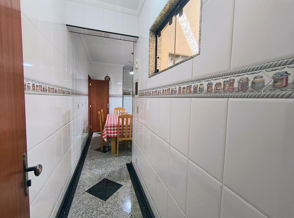 Apartamento à venda com 4 quartos, 291m² - Foto 2