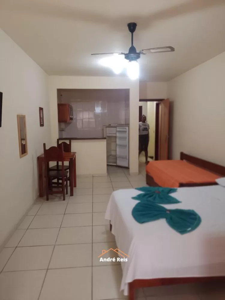 Casa à venda com 14 quartos, 360m² - Foto 7