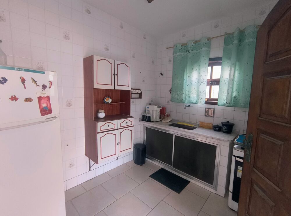 Casa à venda com 2 quartos, 450m² - Foto 10
