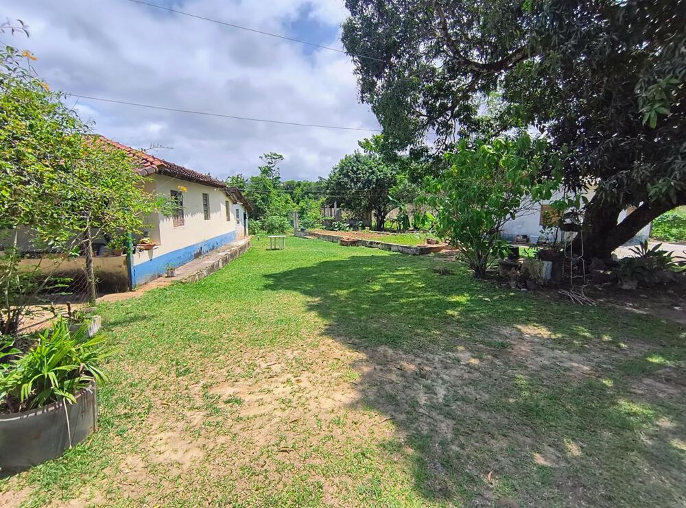 Casa à venda com 5 quartos, 201488m² - Foto 9