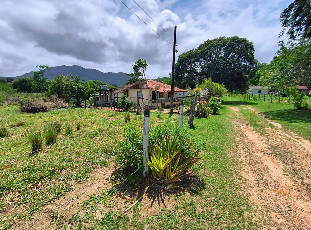 Casa à venda com 5 quartos, 201488m² - Foto 7