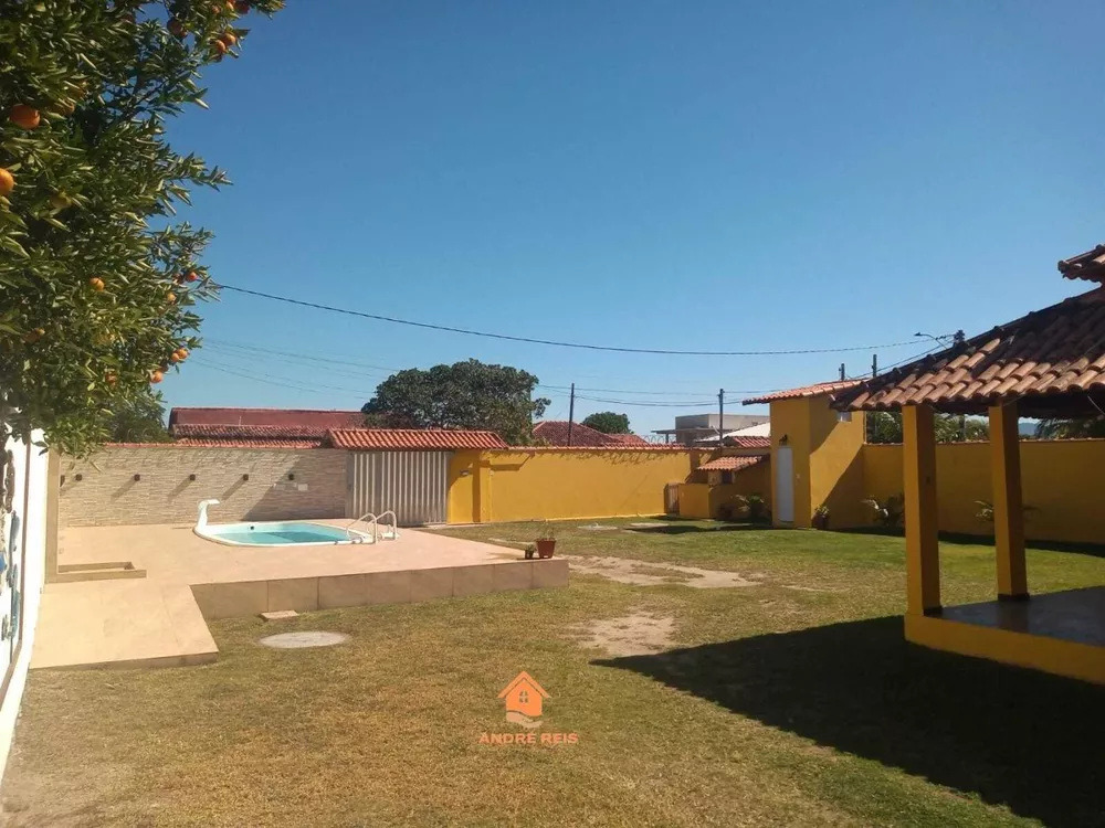 Casa à venda com 2 quartos, 600m² - Foto 2