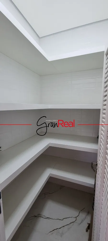 Casa, 4 quartos, 245 m² - Foto 6
