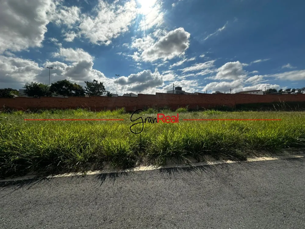 Terreno, 267 m² - Foto 1