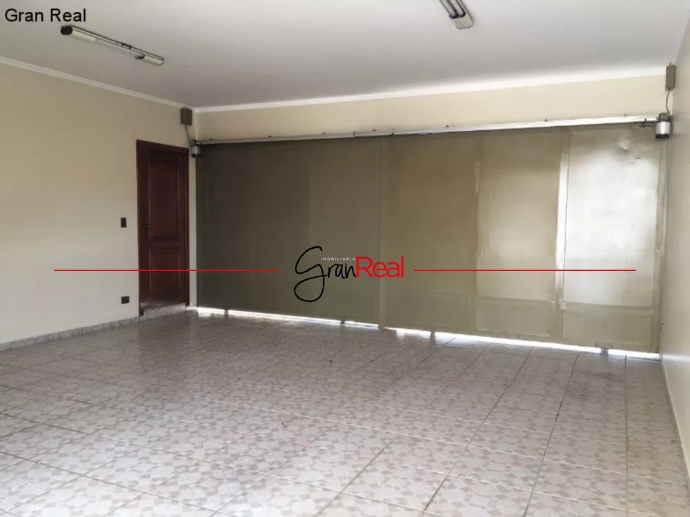 Prédio Inteiro para alugar com 3 quartos, 616m² - Foto 4