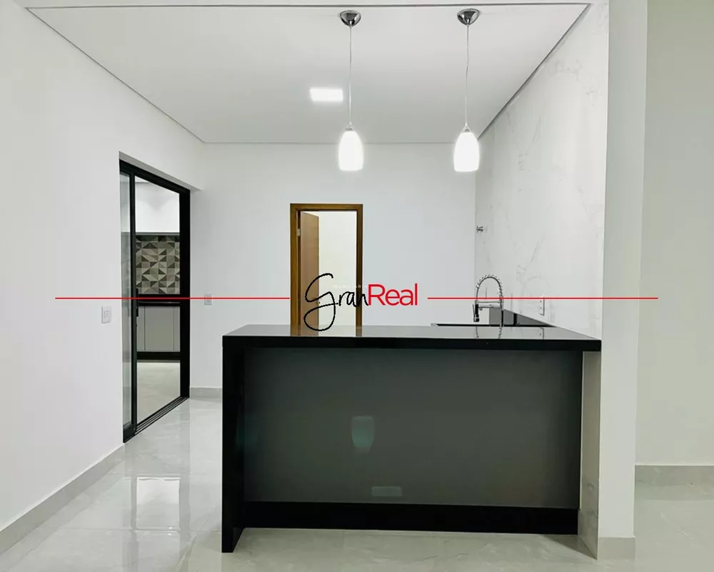 Casa de Condomínio à venda com 3 quartos, 200m² - Foto 4