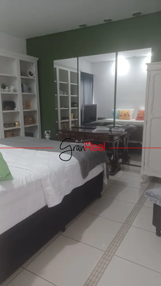 Casa, 3 quartos, 224 m² - Foto 12