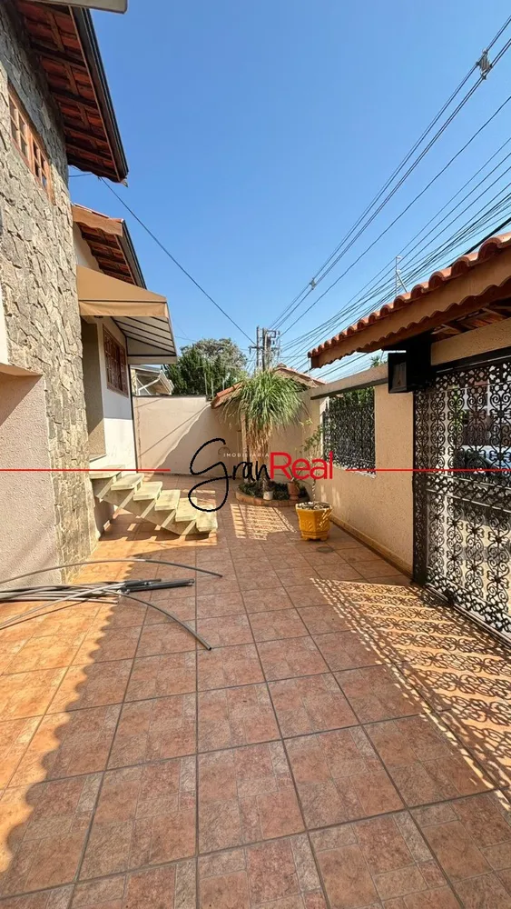 Sobrado, 4 quartos, 304 m² - Foto 1